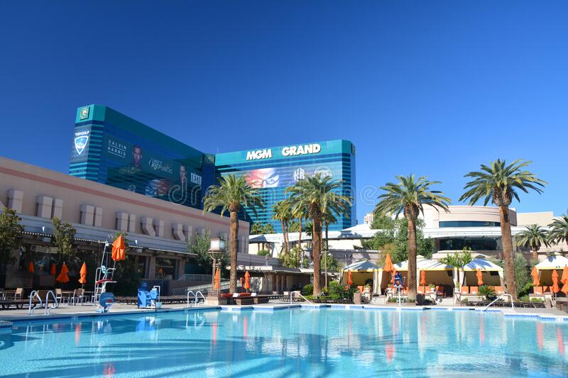 Luxury pool are Romantic Things To Do In Las Vegas!