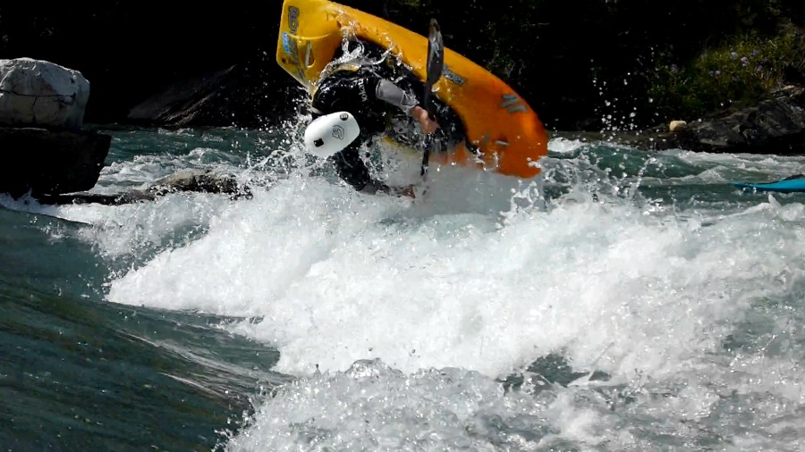 Kayaking the Kananaskis River with the KelloggShow